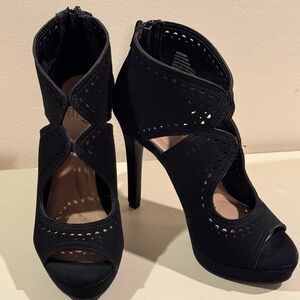 Kohl's Apt 9 Black Peep-Toe Platform Heels